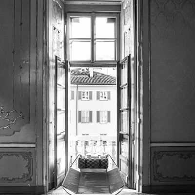 images-225_black_lita.jpg